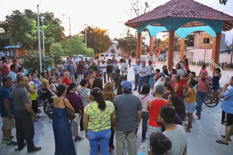 ALUMBRADO PARQUE SAN VICENTE DEL MAR (3)