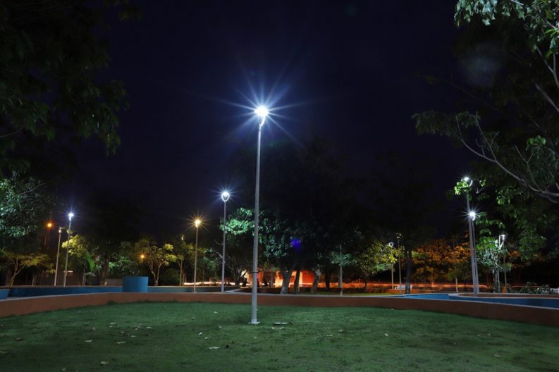 ALUMBRADO PARQUE SAN VICENTE DEL MAR (7)