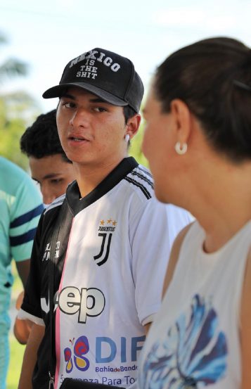 DIF BAHIA UNIFORMES ATLETICO (17)