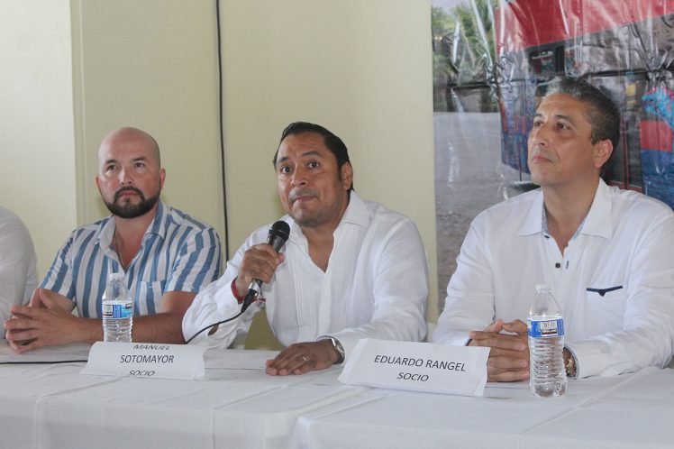 img_9760_48554336987_o