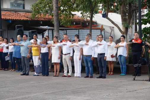 COMUNICADO 0912-Ceremonia-cívica-aniversario inicio de la Indpendencia (9)