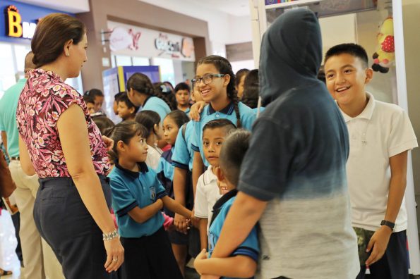 DIF LLEVA NIÑOS CINEPOLIS (4)