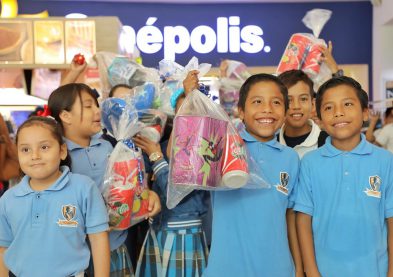 DIF LLEVA NIÑOS CINEPOLIS (9)