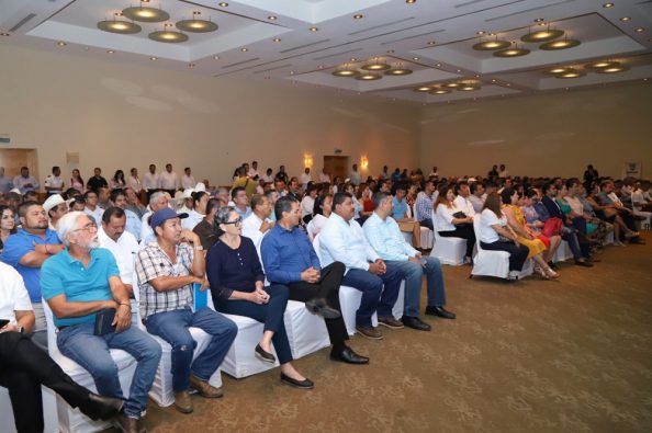 PRESENTACION IPLANAY EN BAHIA (3)