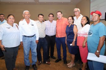 PRESENTACION IPLANAY EN BAHIA (7)