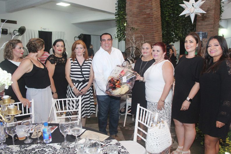 img_0365_48816923006_o