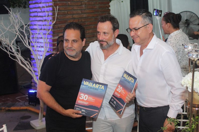 img_0381_48816565928_o