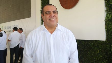 ARTURO DAVALOS PEÑA PRESIDENTE VALLARTA