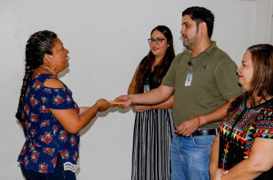 COMUNICADO 1050-DIF-Entrega de apoyos UAVIFAM (5)