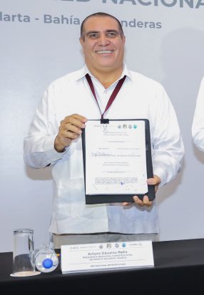 img_6457a_49175782302_o