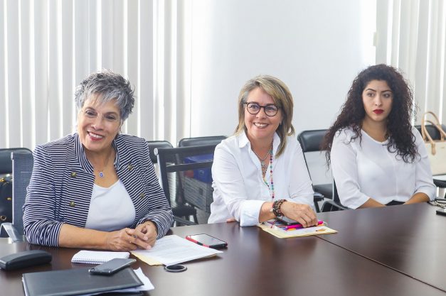 img_1610_49436243136_o