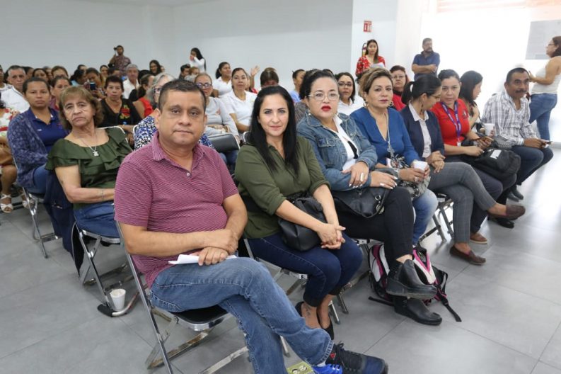 COMUNICADO 1246-Conferencia Alcoholimos Mujeres (6)