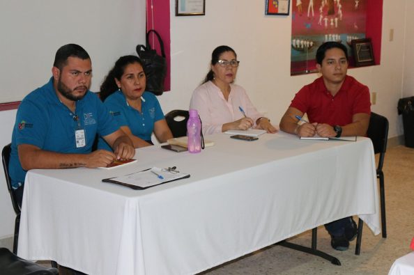 FOTO NOTA-DIF-12-02-20-Taller Braile (2)