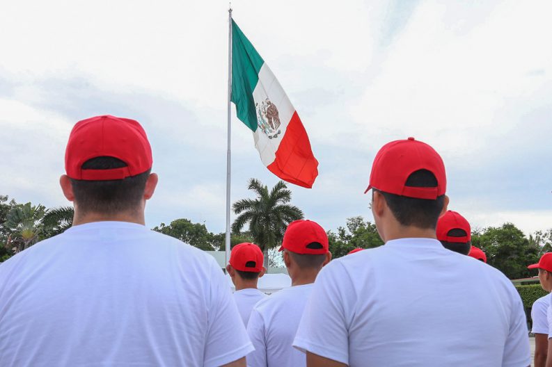 img_7608_49512673691_o