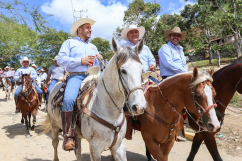 img_9221_49527460052_o