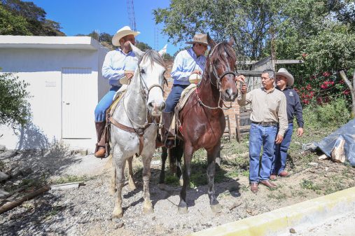 img_9416_49527232181_o