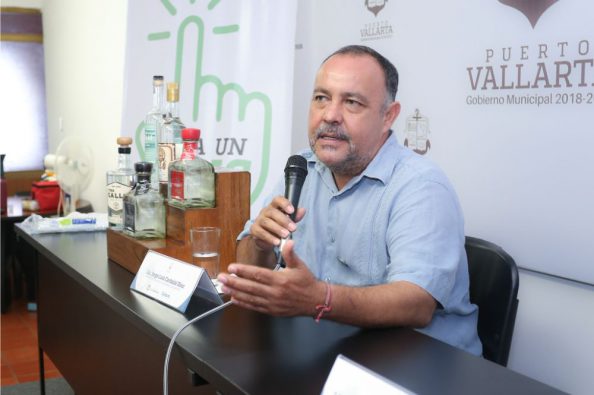 img_3713_49645070288_o