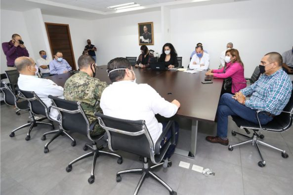 COMUNICADO 1433-Reunión sector salud-delegada IMSS Jalisco (3)