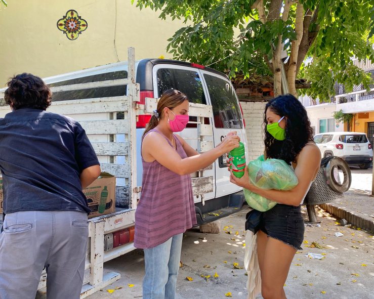 COMUNICADO 1446-IVC-Entrega despensas-artístas y músicos (3)
