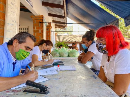 COMUNICADO 1446-IVC-Entrega despensas-artístas y músicos (4)