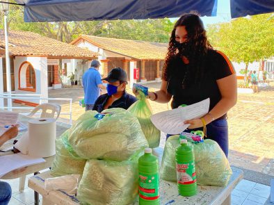COMUNICADO 1446-IVC-Entrega despensas-artístas y músicos (6)