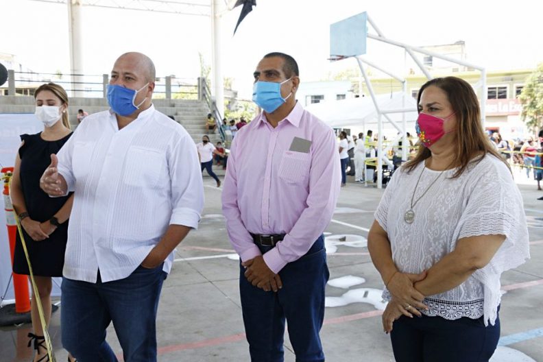 COMUNICADO 1512-DIF-Entrega apoyos-Jalisco sin Hambre (10)