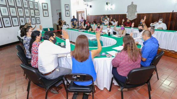 COMUNICADO 18061