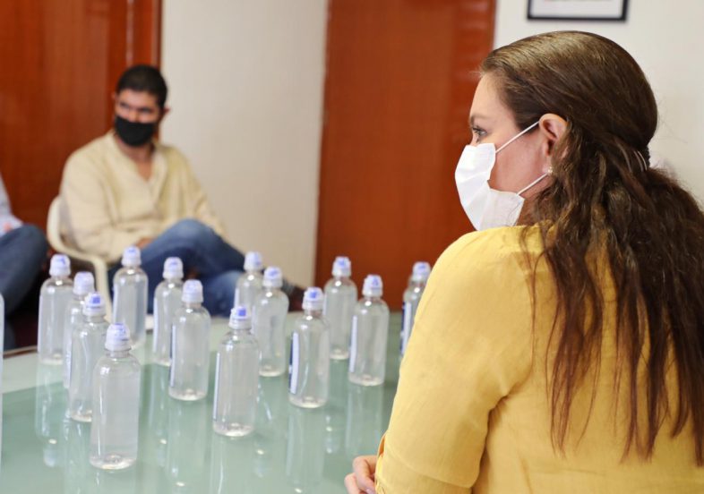 GRUPO MODELO DONA GEL SANITIZANTE A DIF BAHIA (4)