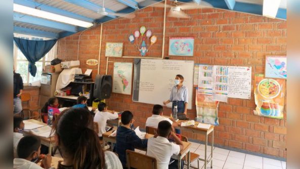 COMUNICADO 002
